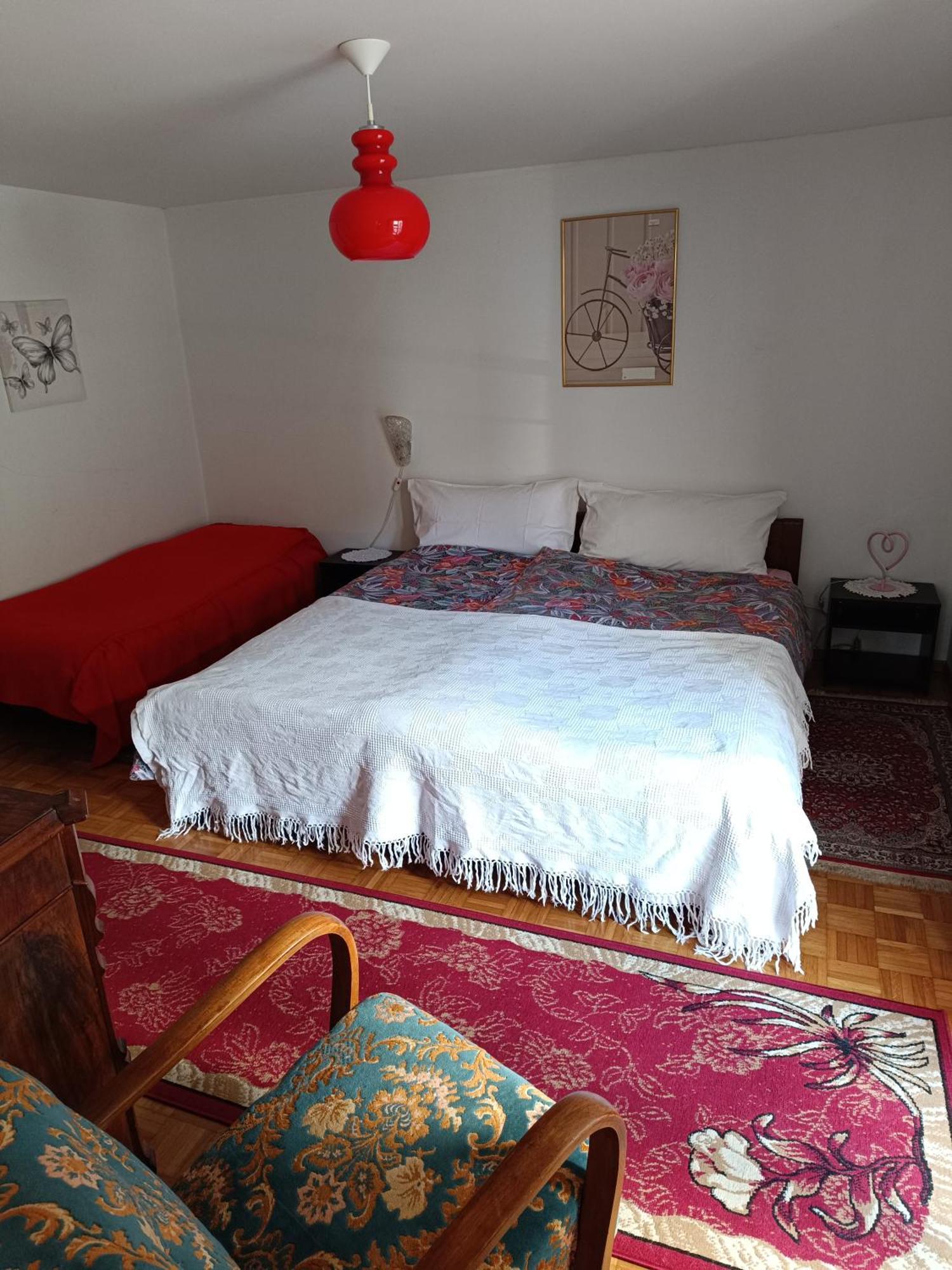 Casa Chiara Apartment Интраня Екстериор снимка